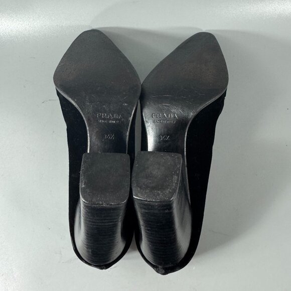 Prada Pointed Toe Black Velvet High Heel Pumps, Size 36.5 - Picture 10 of 16